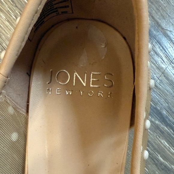 Jones New York Beige Polka Dot Flats - Picture 2 of 7
